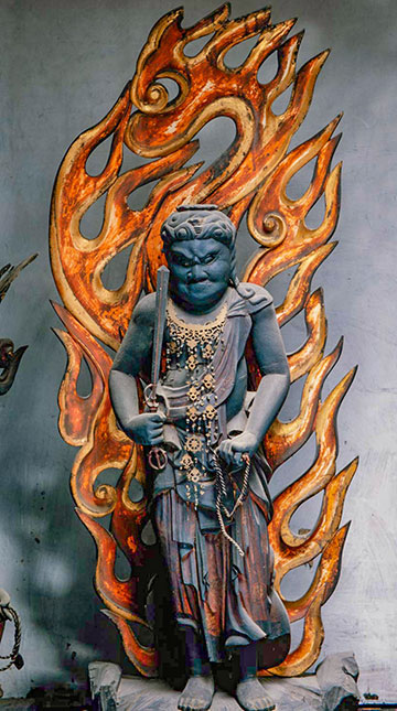 木像不動明王像